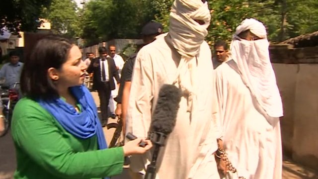 BBC Pakistan correspondent, Shaimaa Khalil asks Chaudhry Muhammad Shahid about his daughter's death