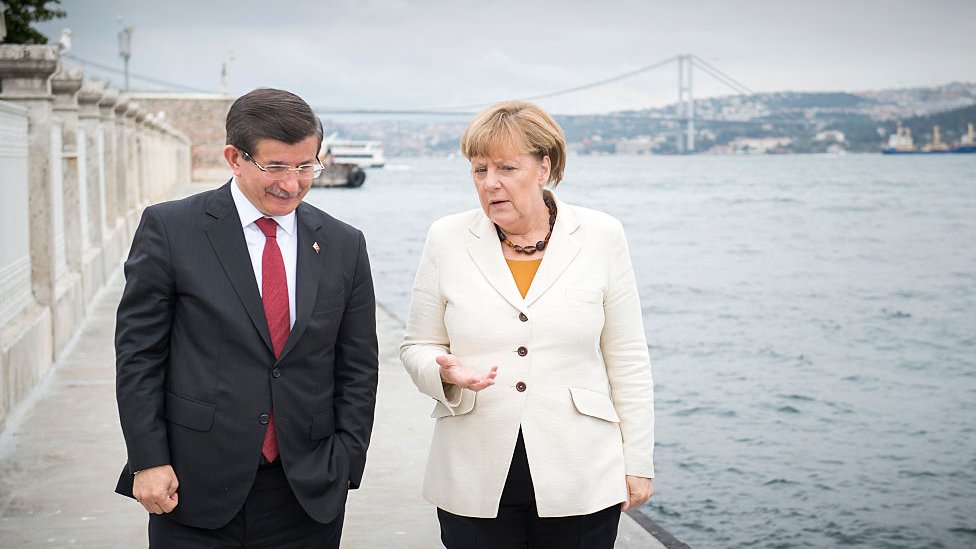 Ahmet Davutoğlu, Angeka Merkel