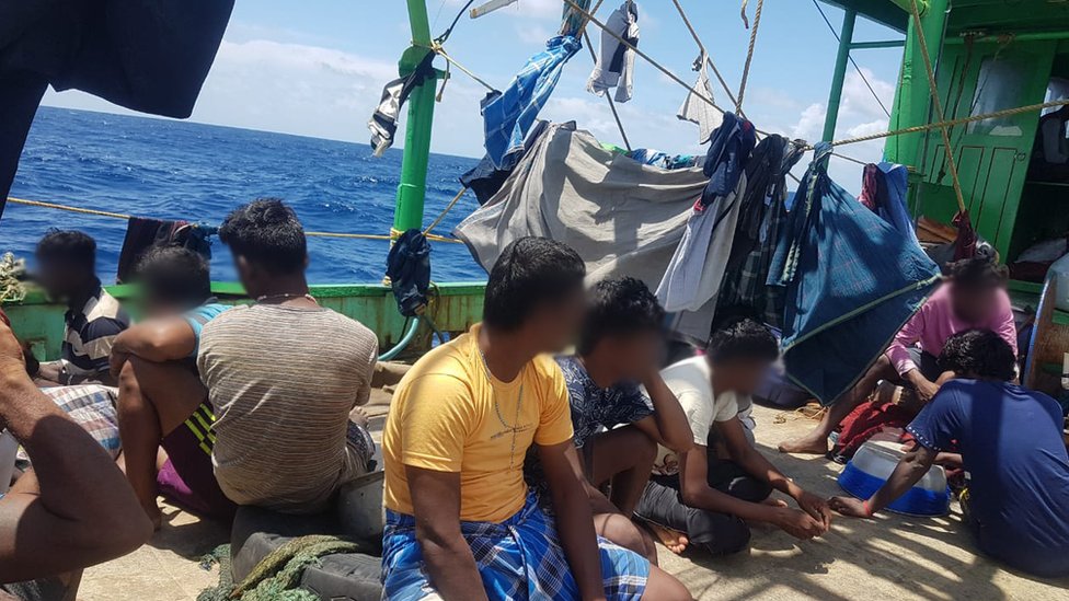 Los tamiles tenían la intención de viajar a Canadá para solicitar asilo, viajando en el bote Marayan.