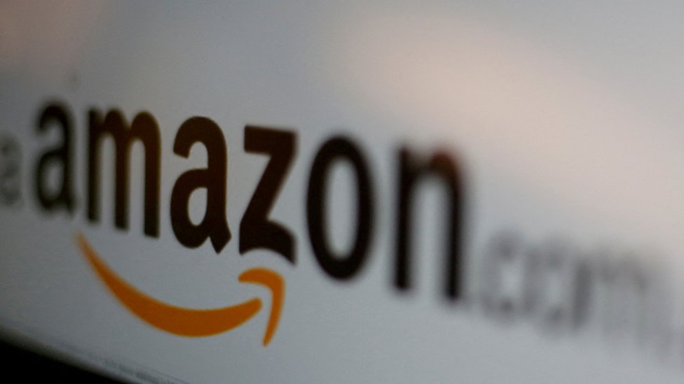 Amazon server outage makes some websites go dark