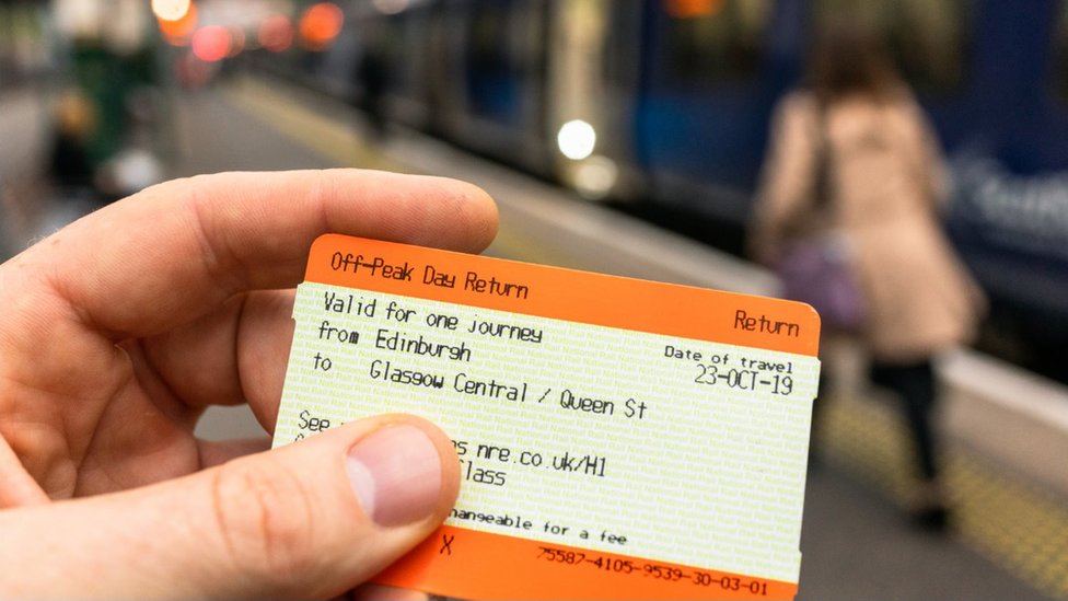 Билет на поезд из Эдинбурга в Глазго