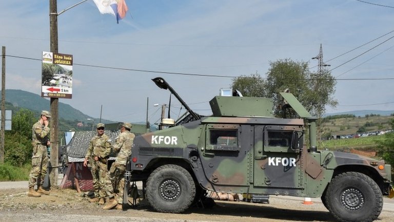US urges Serbia to withdraw troops from Kosovo border as tensions rise