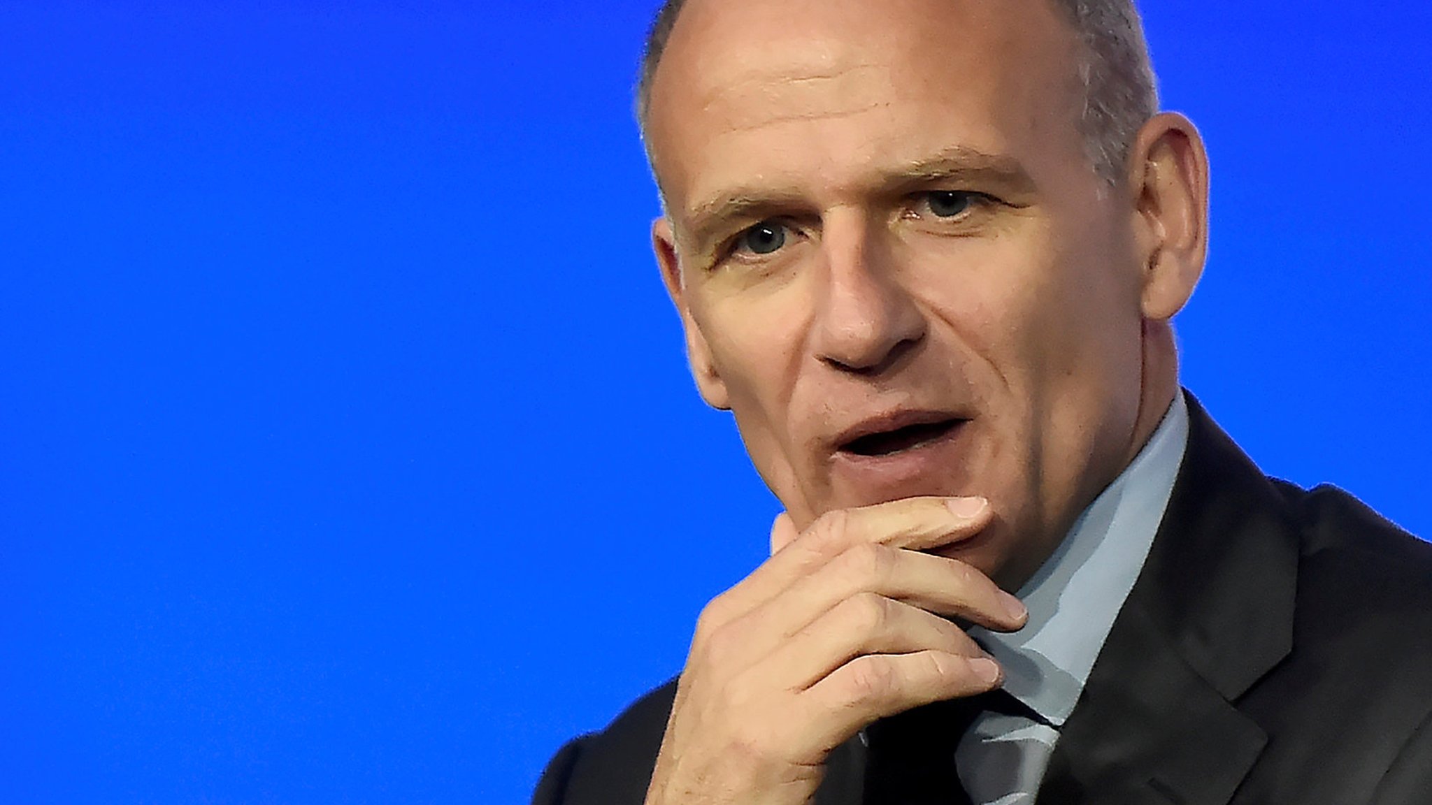 Former Tesco boss Dave Lewis to advise