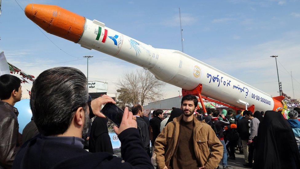 La dura retórica de Tillerson puede influir inevitablemente en la campaña presidencial en curso en Irán. Irán