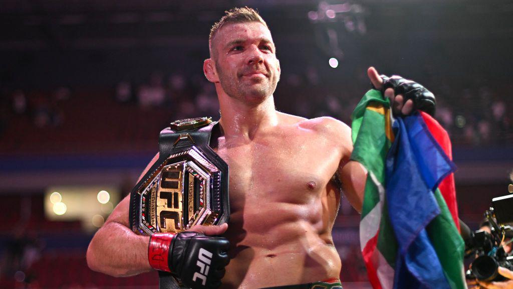 UFC 319: Khamzat Chimaev to challenge middleweight champion Dricus du  Plessis - BBC Sport