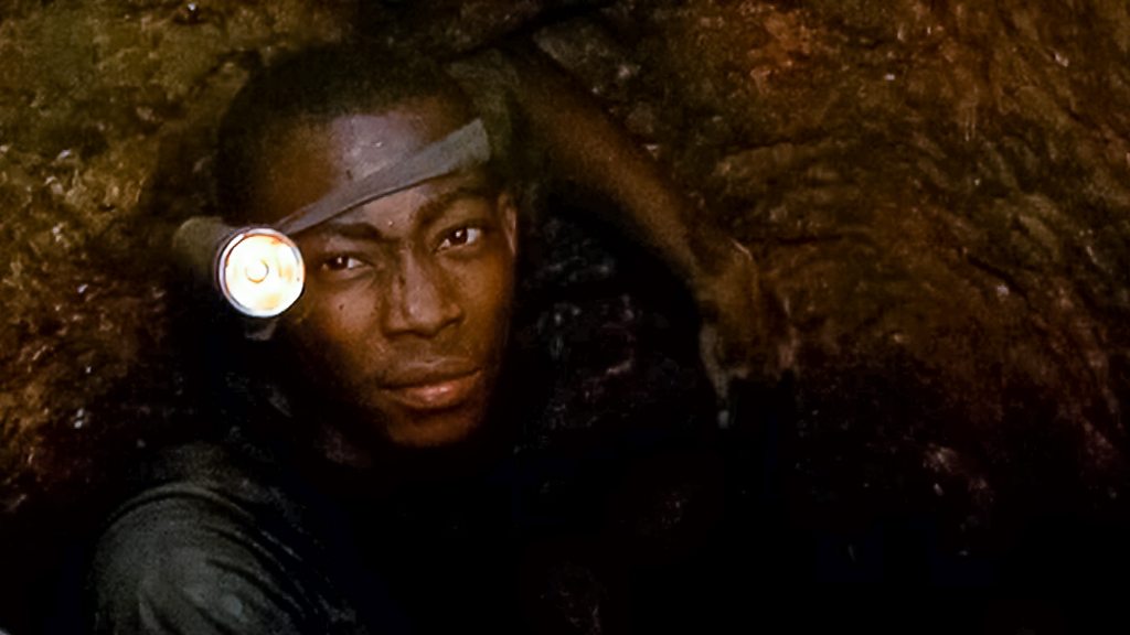 Gold mining in Ghana: Going underground with a child miner