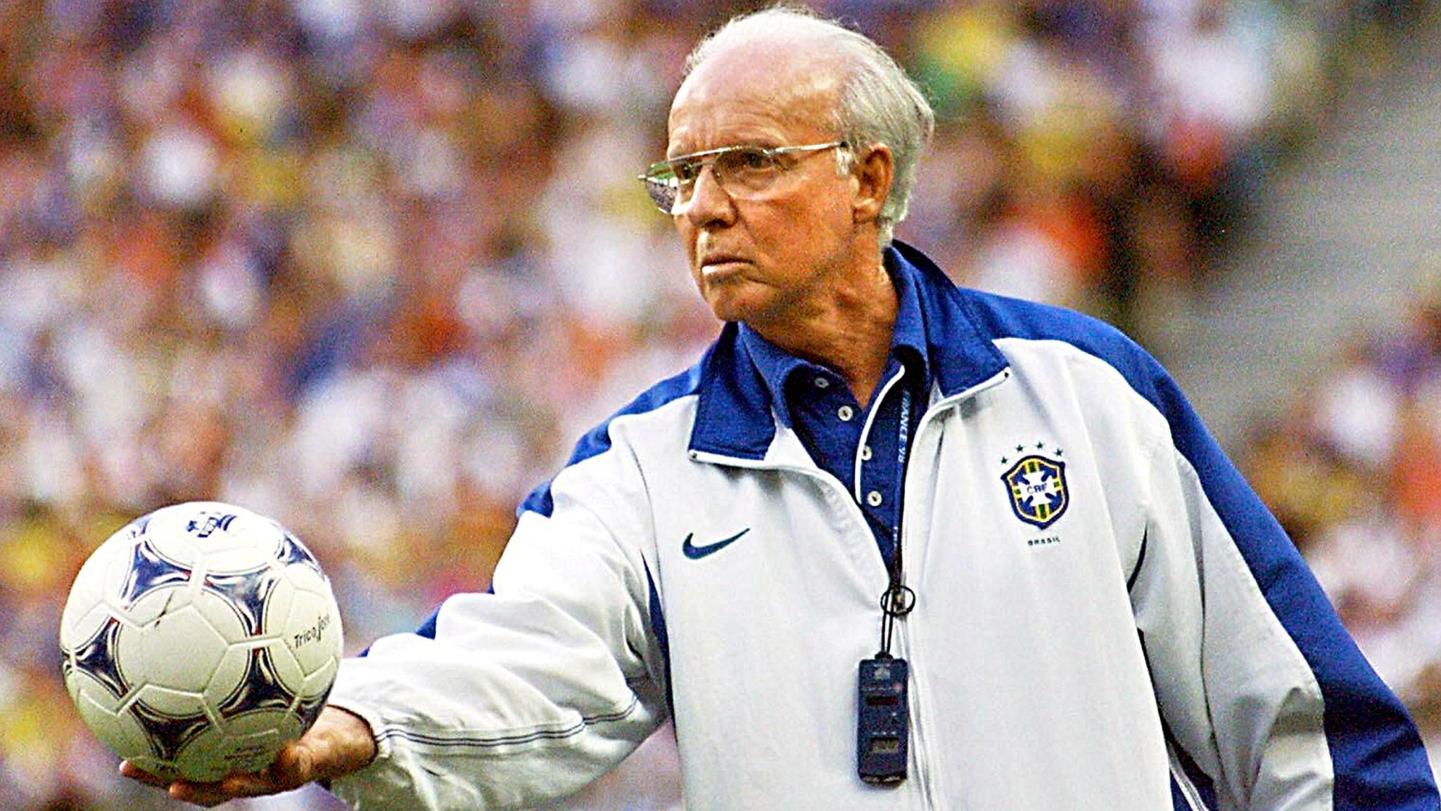 Mario Zagallo: Brazil's four-time World Cup winner dies aged 92 - BBC Sport