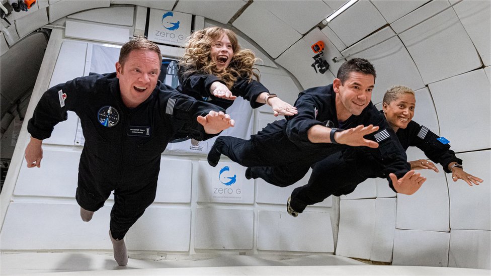 Inspiration4: Amateur astronauts set for orbital spaceflight