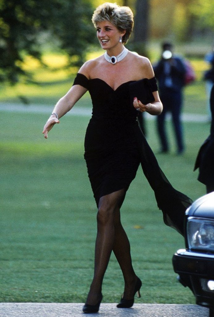 Princess Diana (1961 - 1997) arriving at the Serpentine Gallery, London, in a gown by Christina Stambolian, June 1994