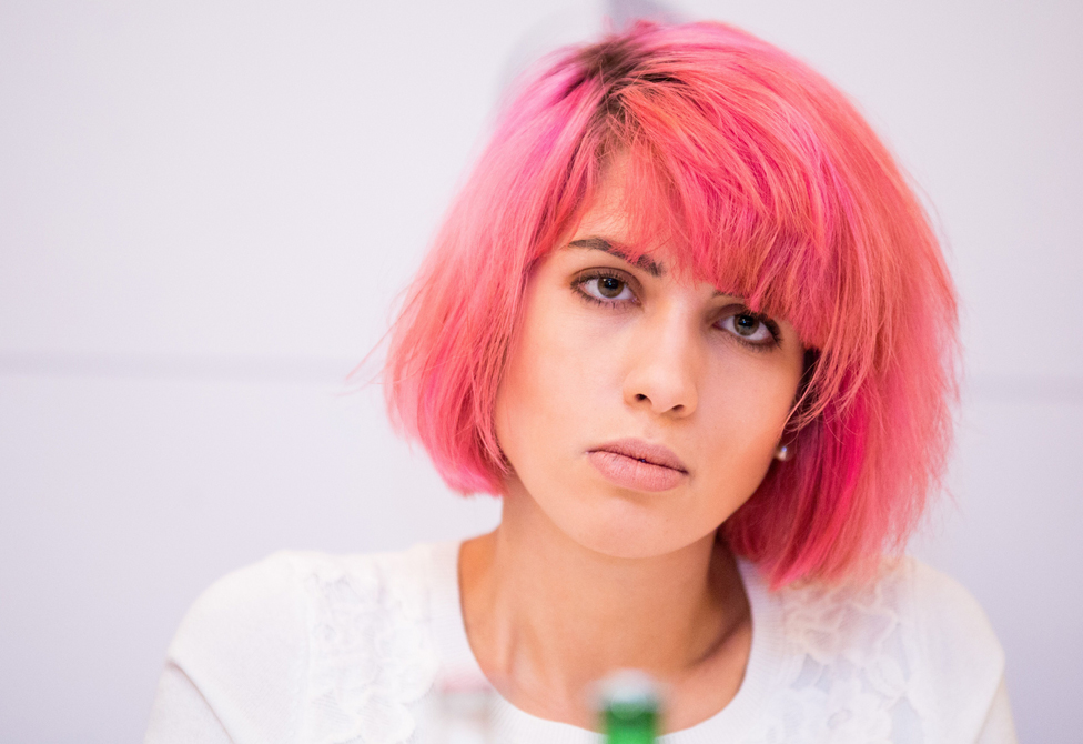 Nadya Tolokonnikova saltó a la fama gracias a Pussy Riot. Nadya Tolokonnikova