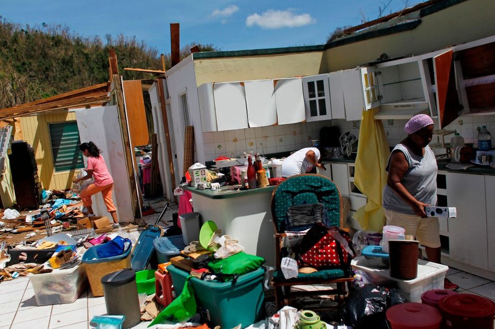 El huracán María causó la muerte de al menos 14 personas y dejó cuantiosos daños materiales. Una casa destruida en Puerto Rico