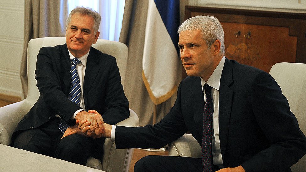Tomislav Nikolić i Boris Tadić nakon izbora 2012. koje je Nikolić dobio