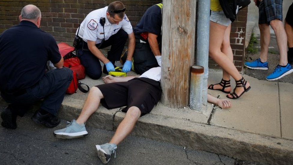 Las autoridades administran con mayor frecuencia fármacos para detener las sobredosis por uso de heroína y otras drogas sintéticas en Estados Unidos. Las autoridades se han acostumbrado a administrar fármacos para detener las sobredosis por uso de heroína en Estados Unidos.
