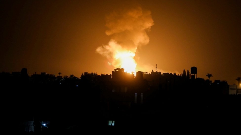 قصف غزة: 13 قتيلا بينهم ثلاثة من قادة الجهاد الإسلامي في هجوم إسرائيلي على القطاع 2 انفجارات في غزة