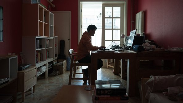 bekerja dari rumah, karantina covid-19, virus corona, bekerja jarak jauh