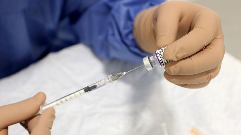 Covid: İtalya’da 3. doz aşı için bekleme mühleti 5 aya indirildi