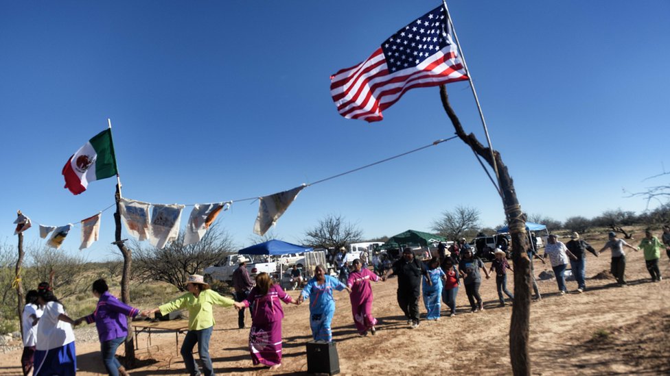 Beatriz at Dinner se estrena en un contexto en el que las relaciones entre Estados Unidos y México están de plena actualidad. Protesta contra la construcción del muro en la frontera entre Estados Unidos y México.