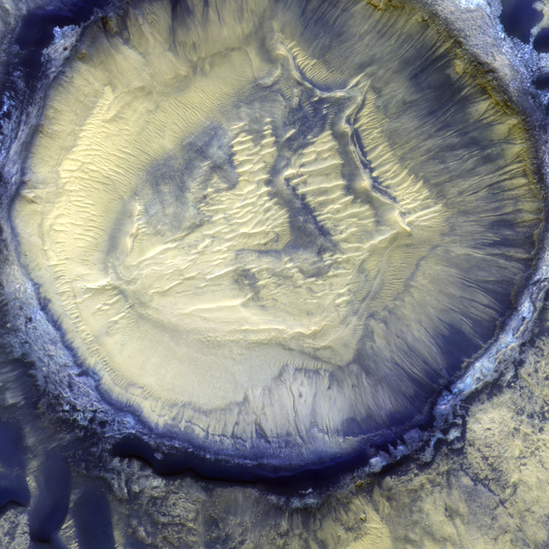 Moni Crater in the Kaiser Crater Basin