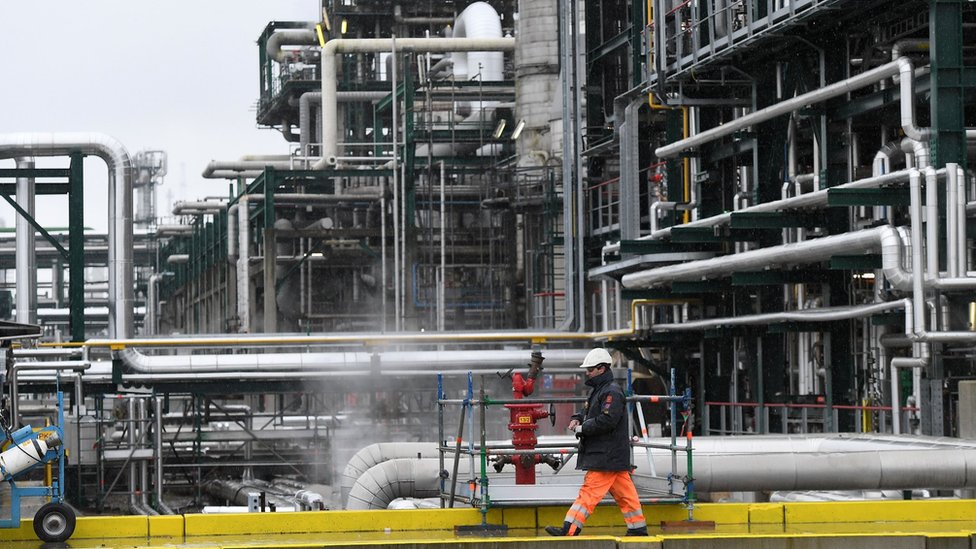 El petróleo Brent marcó esta semana su máximo precio desde el 28 de noviembre de 2014. Refinería en Bélgica.