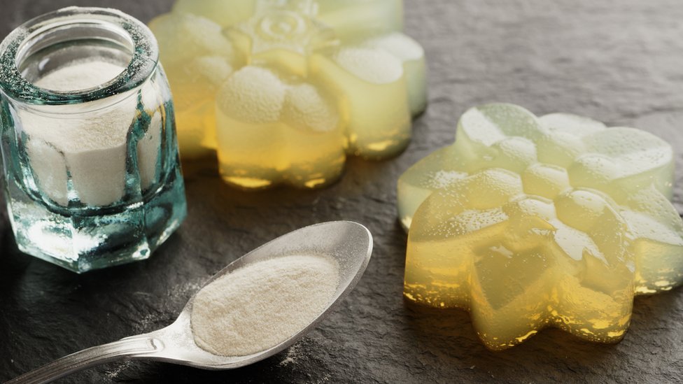 Percy Pigs What is gelatin and why do we eat it? BBC News