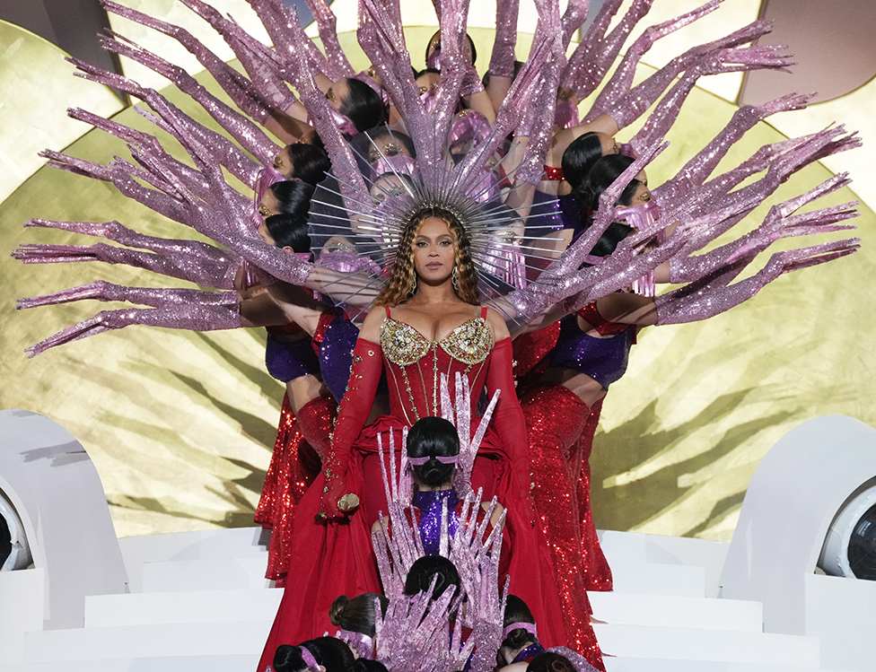 Beyoncé performs on stage headlining the Grand Reveal of Dubai's newest luxury hotel, Atlantis The Royal on January 21, 2023 in Dubai