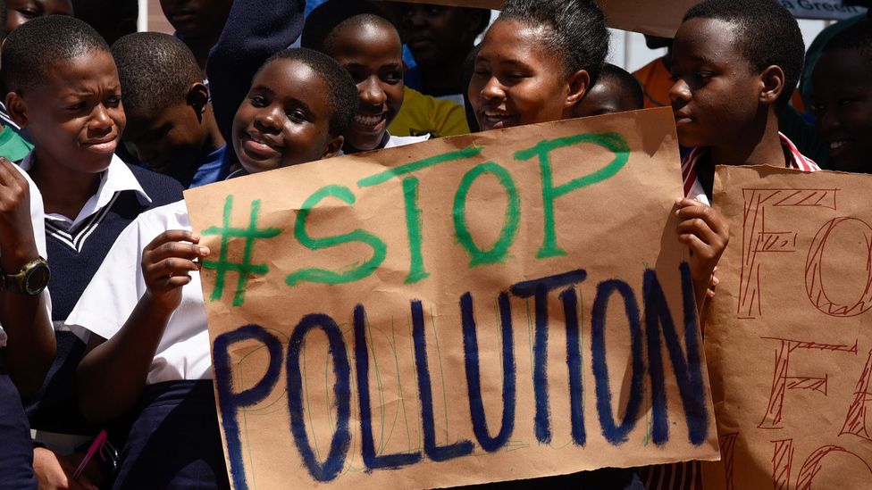 Protesto de crianças contra poluição