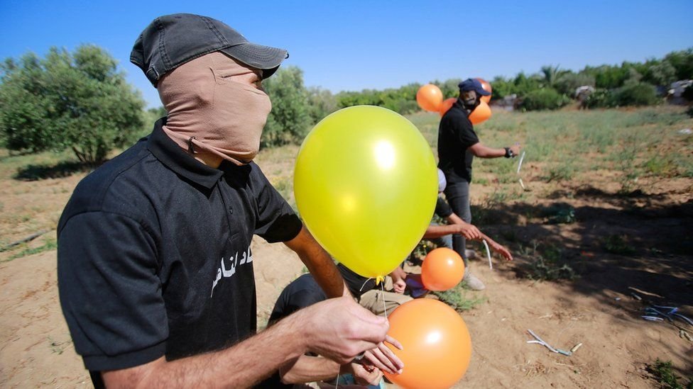بالونات حارقة