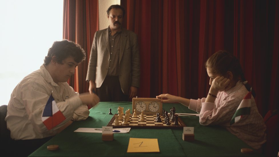 Judit Polgar, jugadora húngara de ajedrez, con 12 años