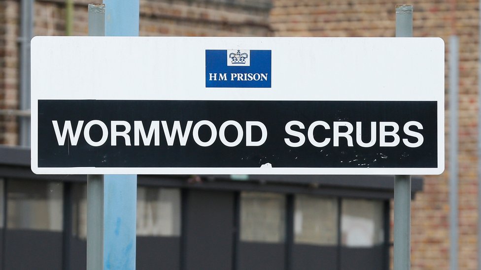 Знак Wormwood Scrubs