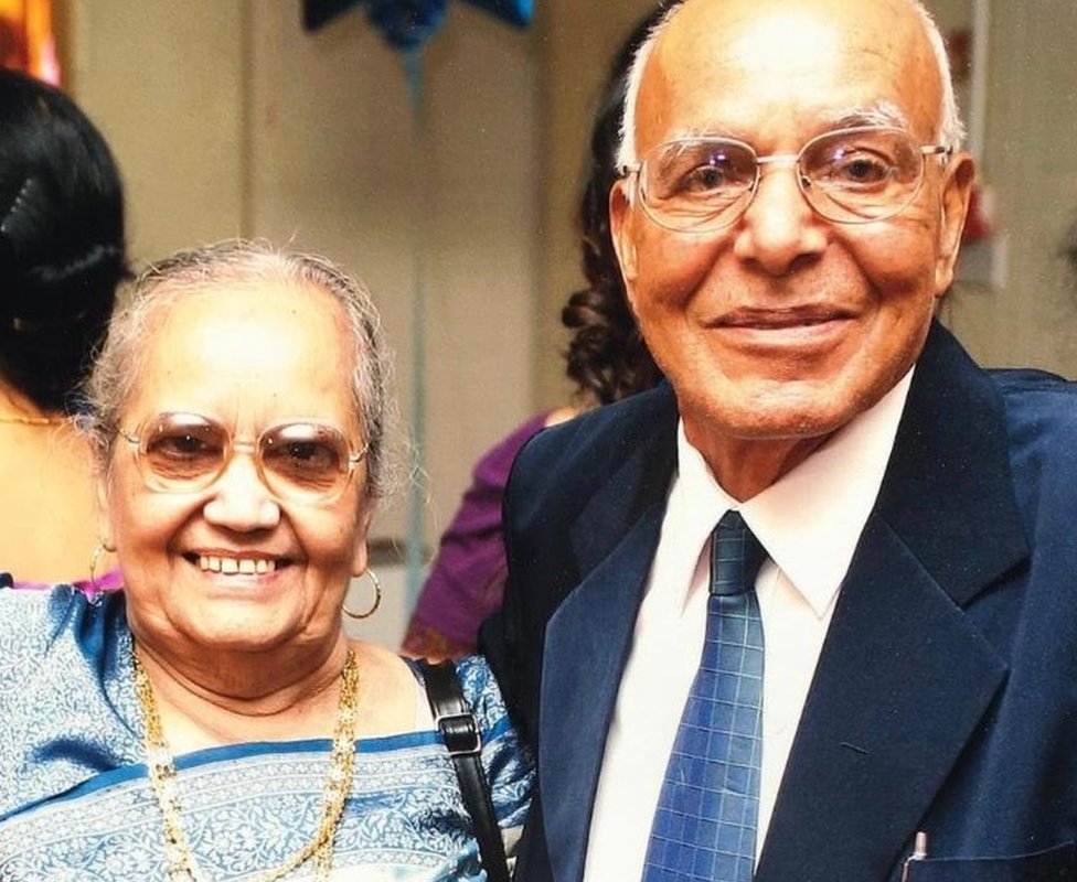 Бабушка и дедушка Миры Бхадот