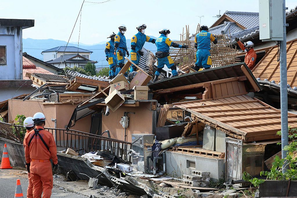 Japan earthquake: Death toll rises to 28 as rescuers keep ...
