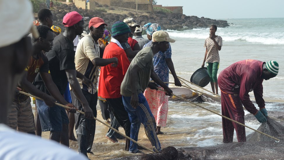 Pescadores en Senegal