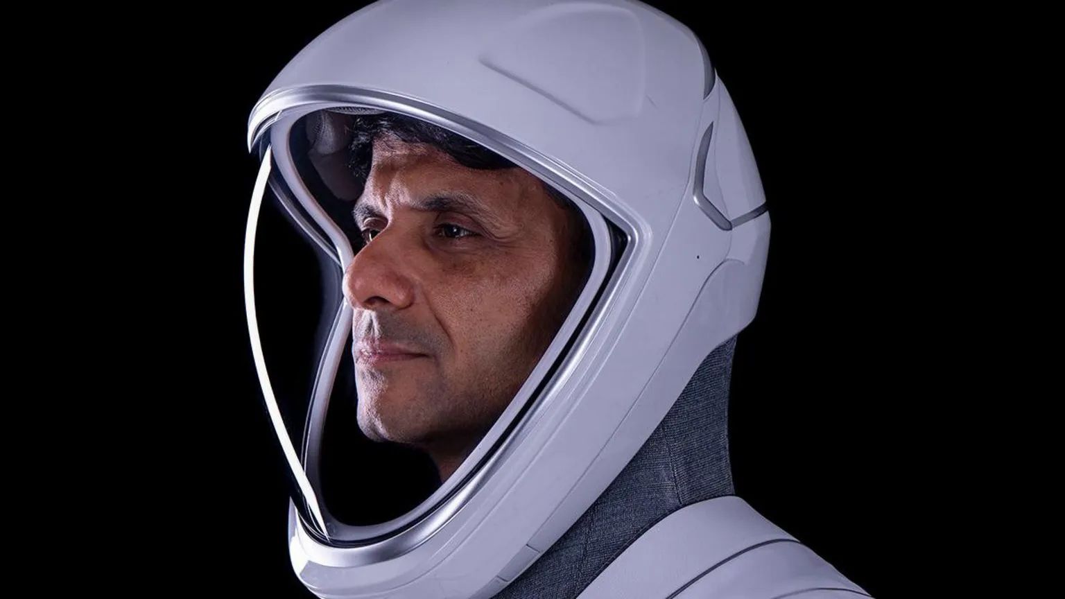 First Indian astronaut to visit ISS heads back to Earth