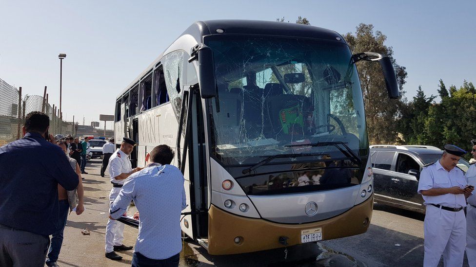 Bus pariwisata