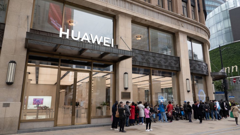 The Huawei flagship store in Shanghai