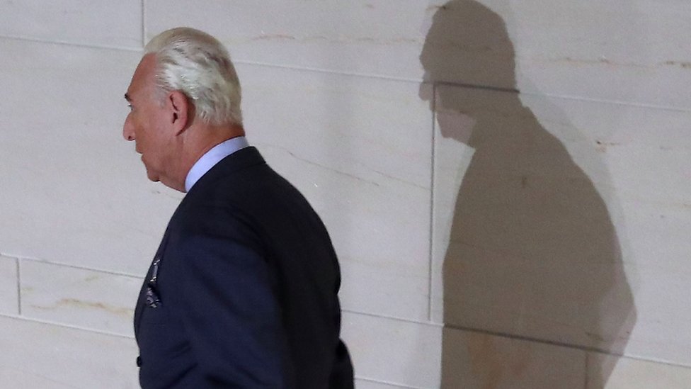 Stone niega haber coludido con Rusia en la campaña de EE.UU., pero no reniega de su vieja imagen de operador político en las sombras. Roger Stone.