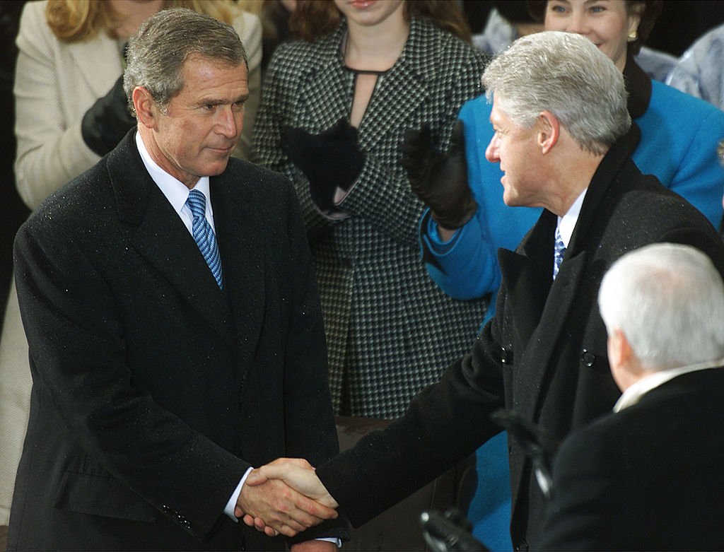 George Bush y Bill Clinton.