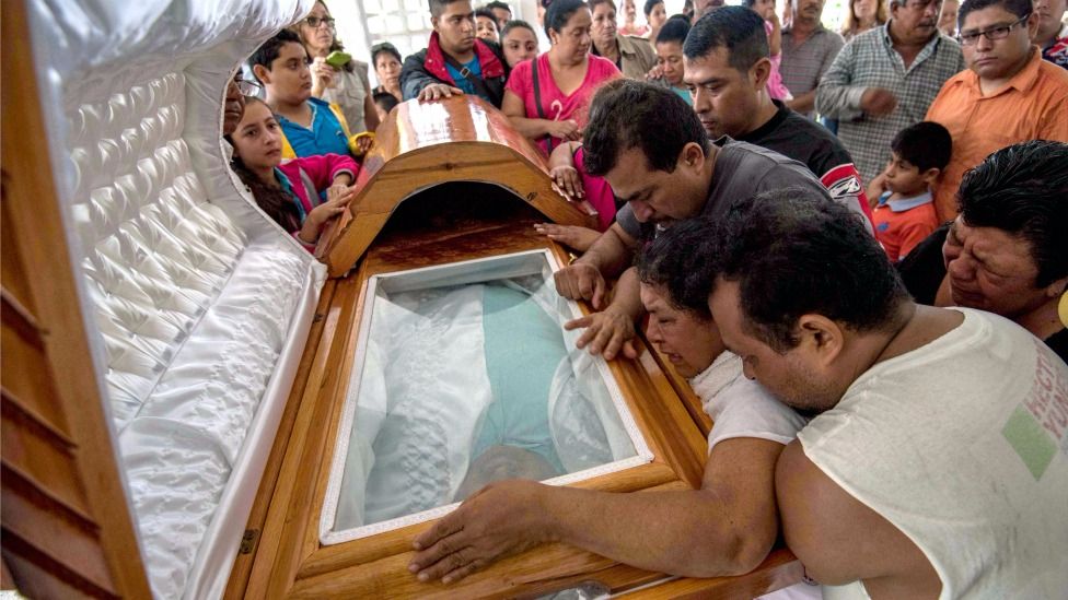 Veracruz es uno de los estados más violentos de México. Veracruz es uno de los estados más violentos de México.