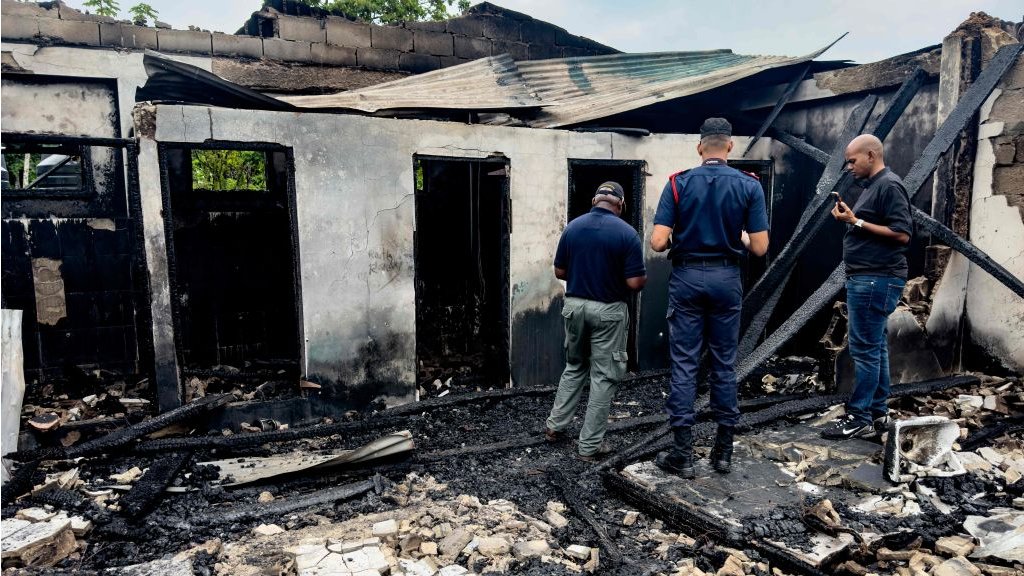 Guyana school fire: Pupil suspected of starting deadly blaze over 'confiscated phone'