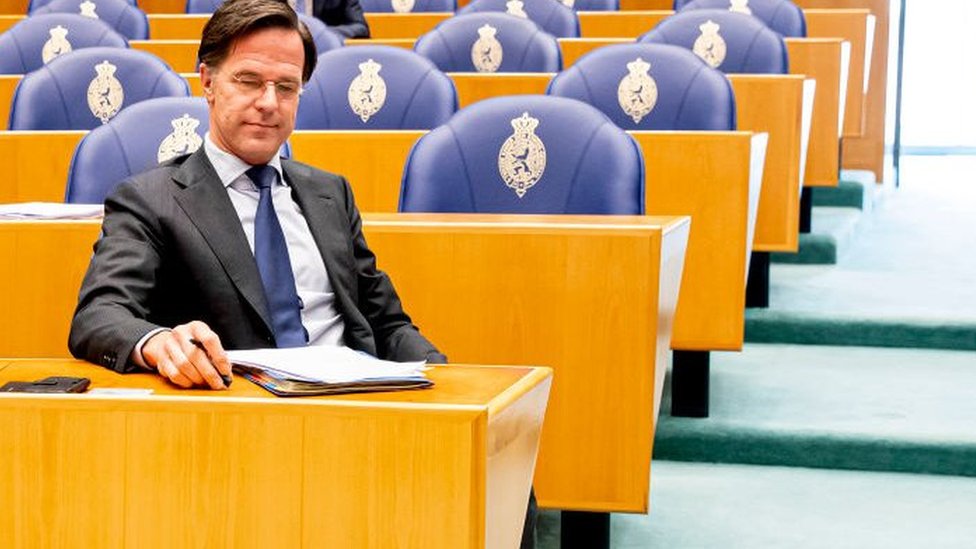 Dutch PM Rutte narrowly survives no-confidence vote