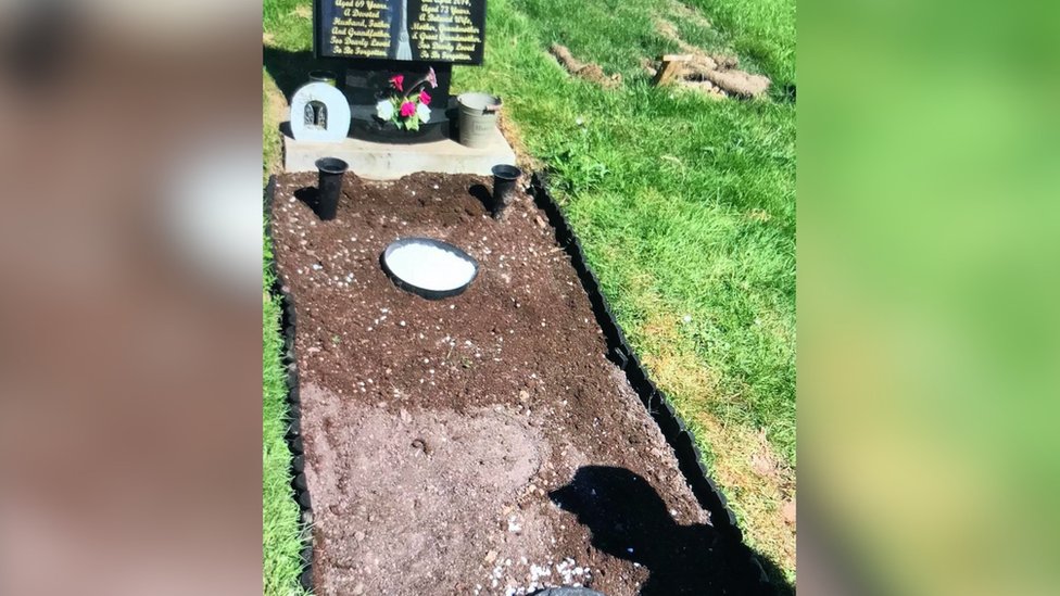 Man had to clean family's grave at Cardiff cemetery after it was left  covered in cut grass - Wales Online