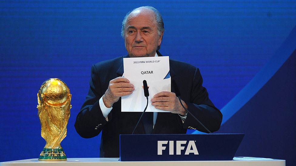 Sepp Blatter announces that Qatar has won the bid to host the 2022 World Cup