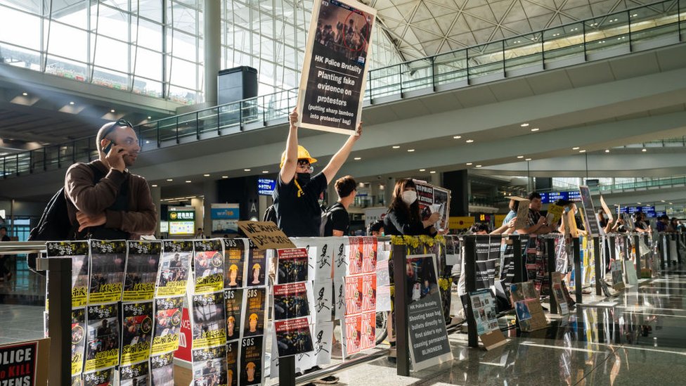 Havalimanı protesto