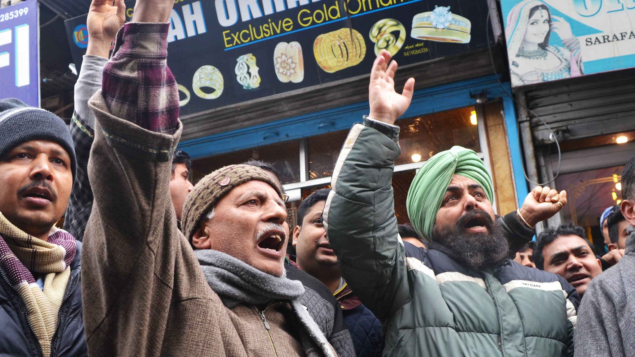 Pulwama attack: India government must protect Kashmiris - top court