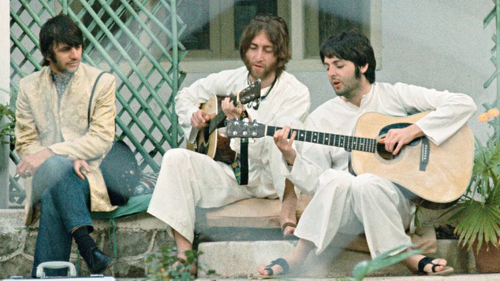 When a 'heartbroken' backpacker met The Beatles in India - BBC News