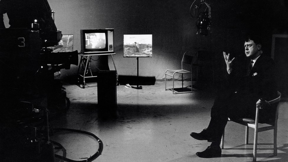 Ентоні Берджес в ефірі ВВС, 1964