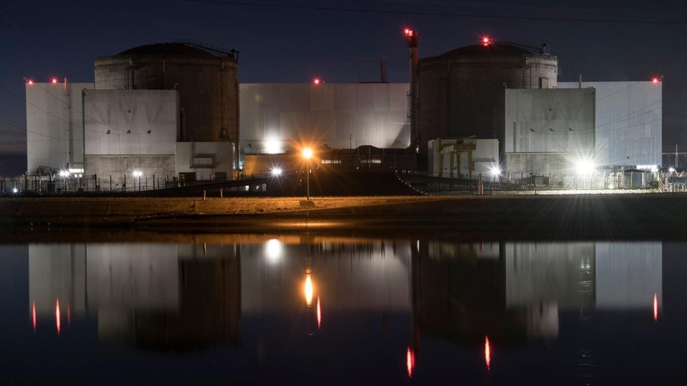 لماذا تتجه الكثير من الدول لبناء مفاعلات نووية صغيرة؟