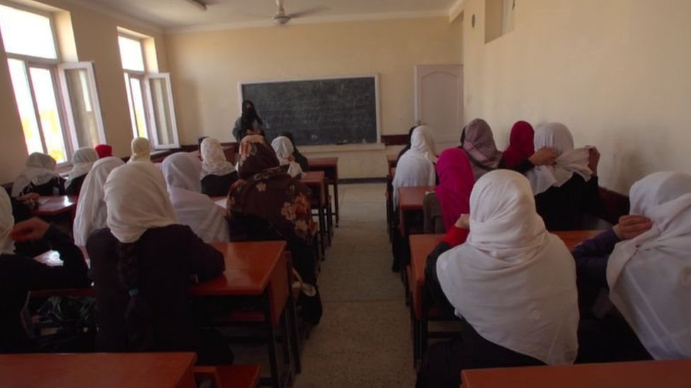 Murid pertempuan di Afghanistan.