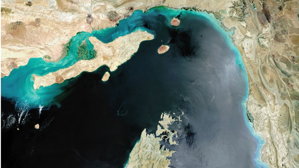 Ormuz, el estrecho clave que enfrenta a EUA e Irán por el que se Ormuz, el estrecho clave que enfrenta a EUA e Irán por el que se