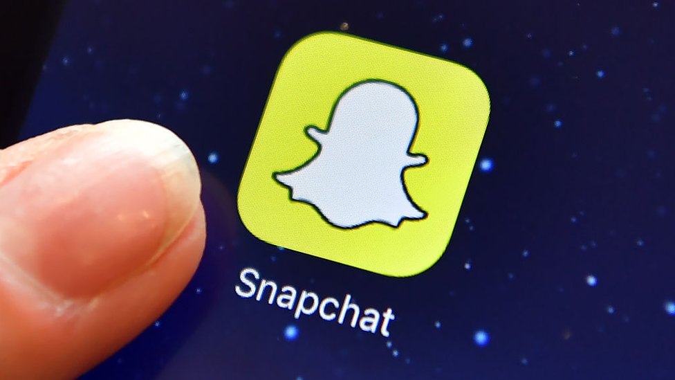 La app se popularizó gracias a Snapchat. Snapchat